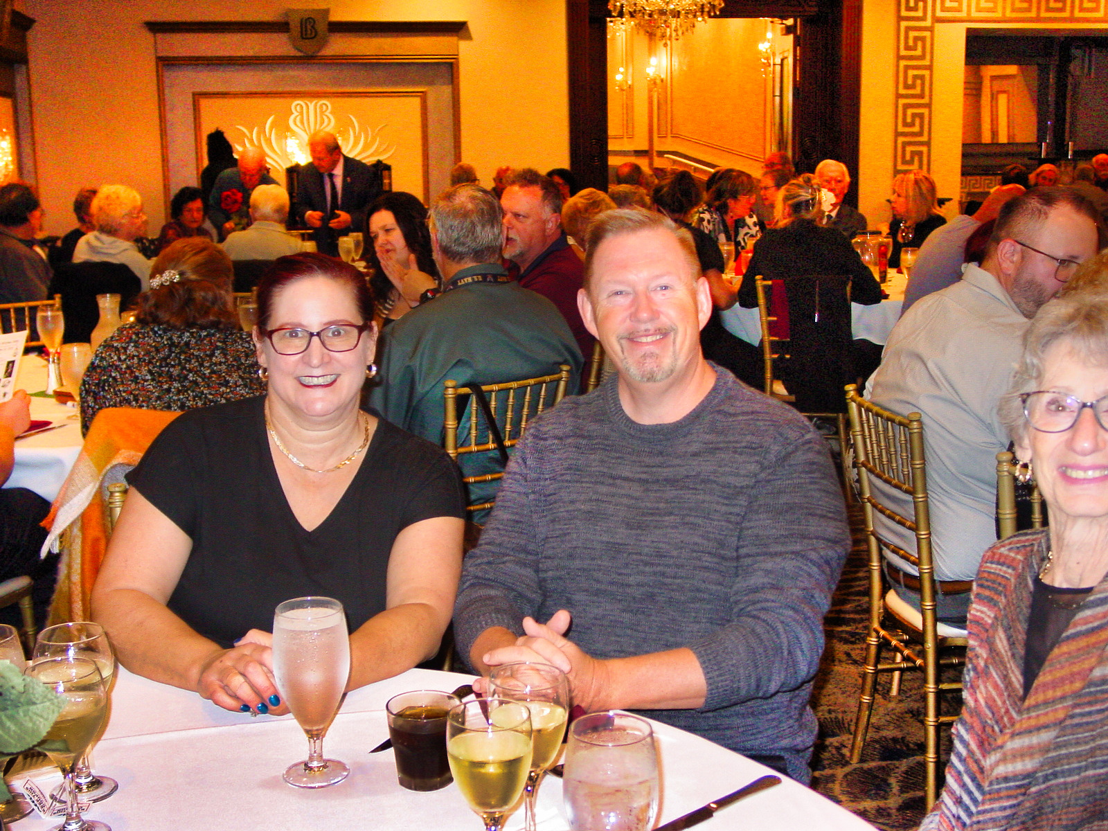 ./Gallery/2025 Legends Live Dinner Show/DSC00523.jpg